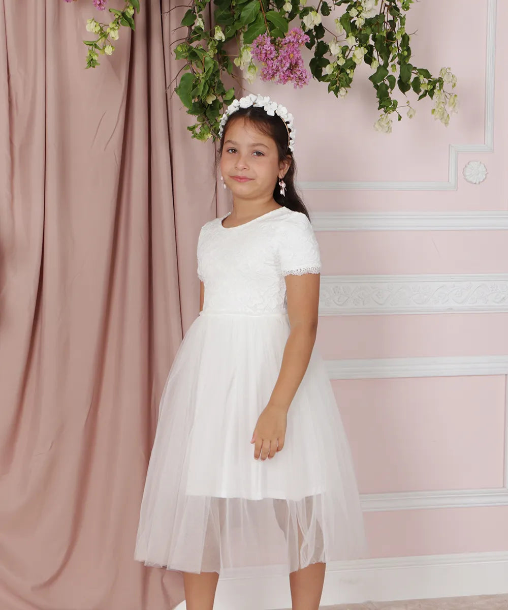 שמלת תחרה לילדה "לוסי" עם חצאית טול מסתובבת בלבן שמנת